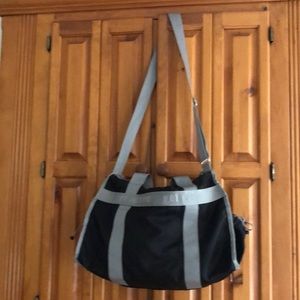 Old Navy Gym Bag Black/grey get going , get active logo on trim on both sides!